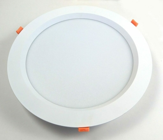 24 Watt Recessed Round Light Kit_Front